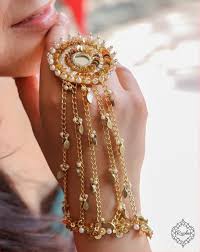 Gota jewellery is the new offbeat choice for Mehndi these days! | Real Wedding Stories | Wedding Blog