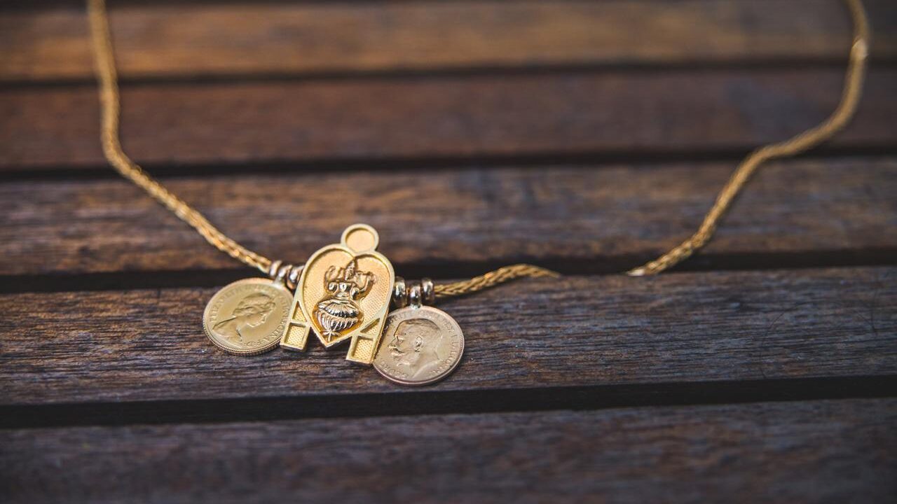 Best Thali Chain Designs for Indian Women in 2023 Mintly