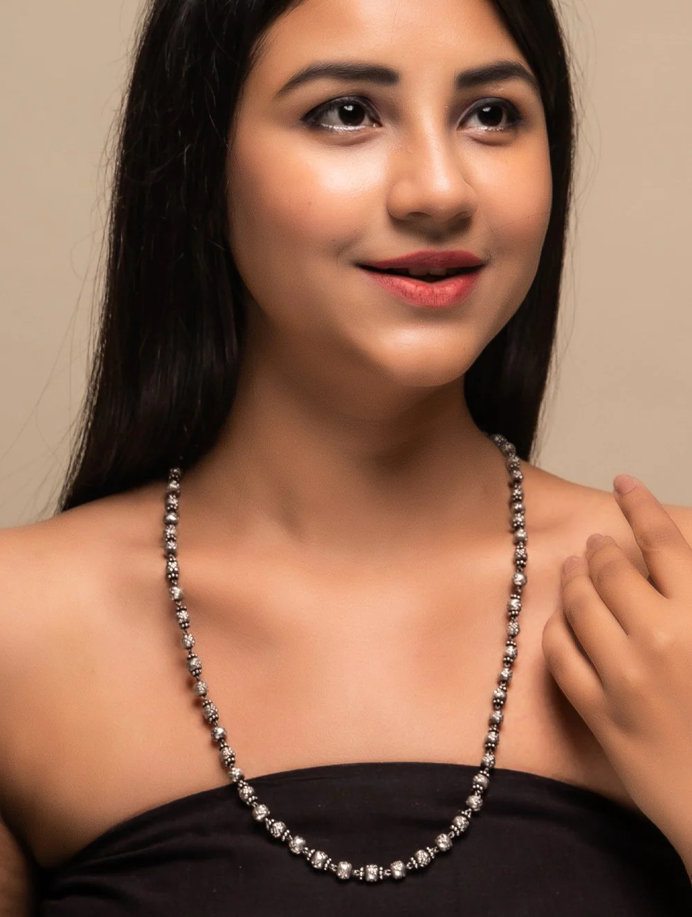 Buy Pure Silver Traditional Maharashtrian Neckpiece - Mohan Mala Online