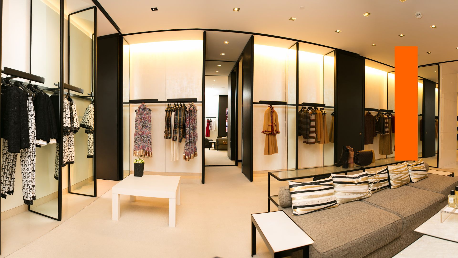 Retail 101: Everything You Need to Know - Mintly