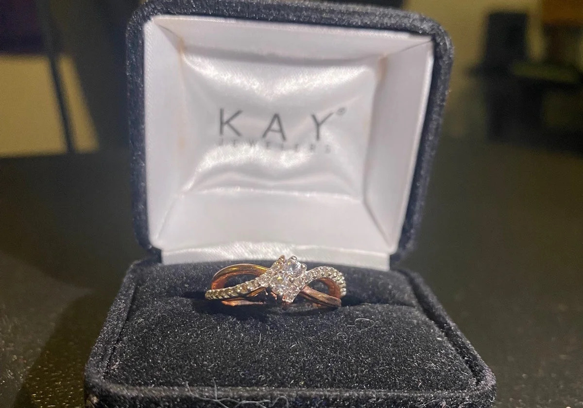 Kay Jewelers Rose Gold & Silver Diamond 2-Stone Promise Ring Size 6 yourtailor.in