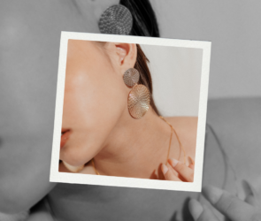 Charm Earrings: Adding Style to Your Look | Mintly