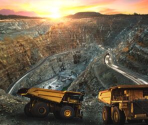 The Lucrative World of Gold Mining Jobs | Mintly