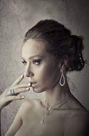5 Reasons Women Prefer Silver Jewelry