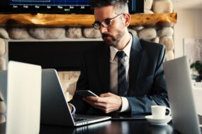 Sales Executives | Mintly