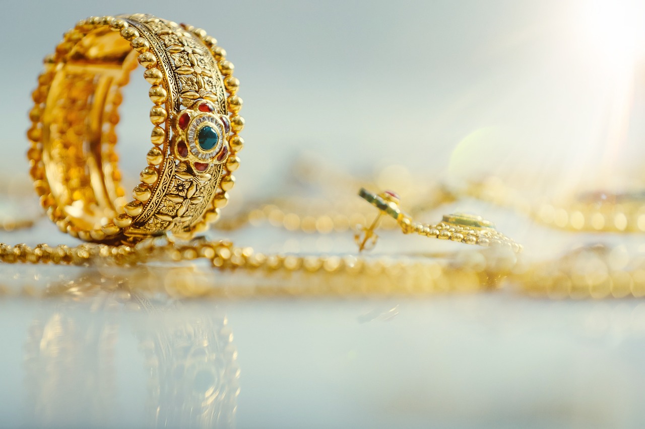 PNG Gold Jewellery in India A Symbol of Tradition Mintly