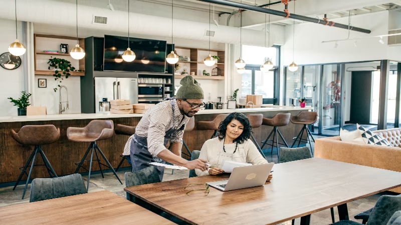 Hybrid Work in Retail - Cisco