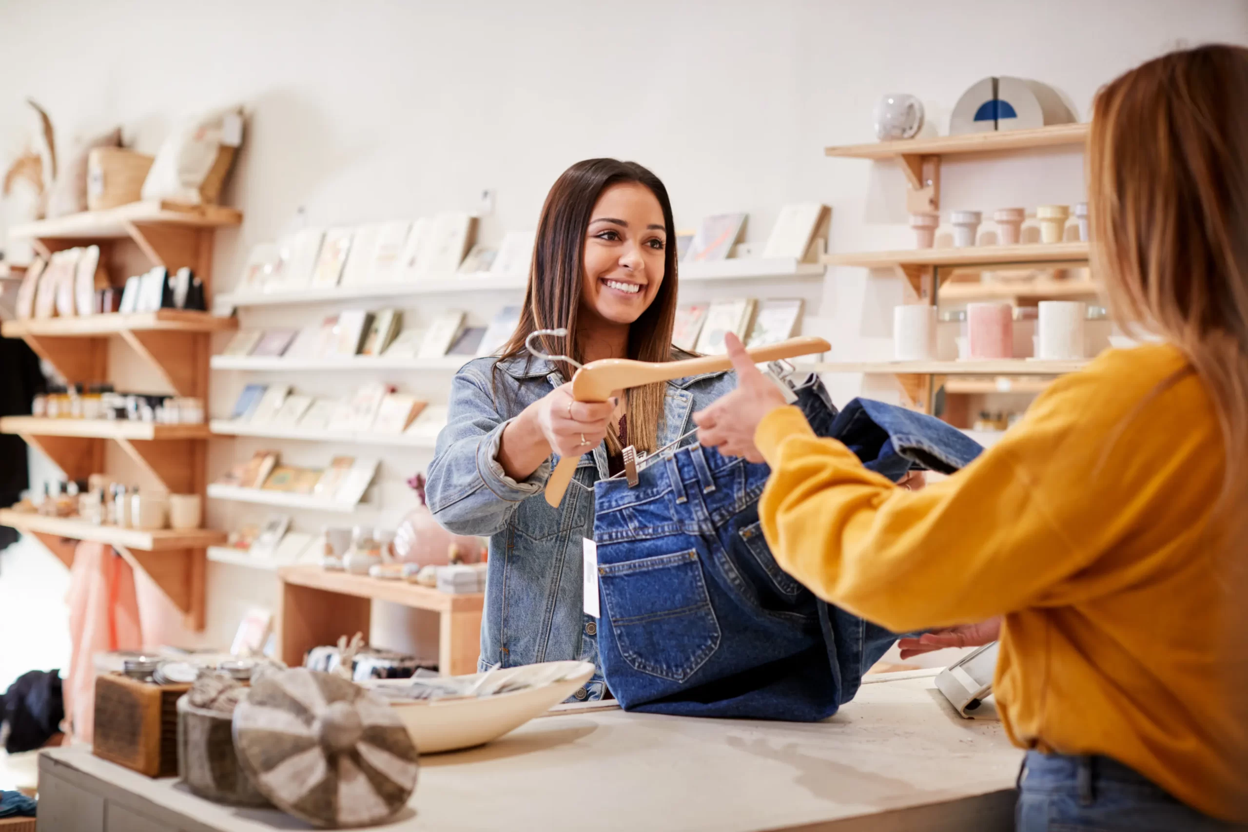 8 Proven Techniques To Close Retail Sales Quickly | RetailNext