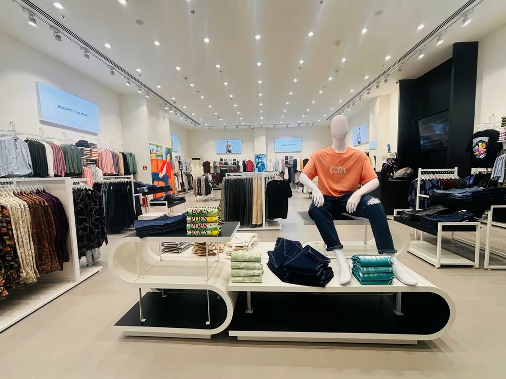 Snitch launches 24th India store in Indore | Retail Jobs 