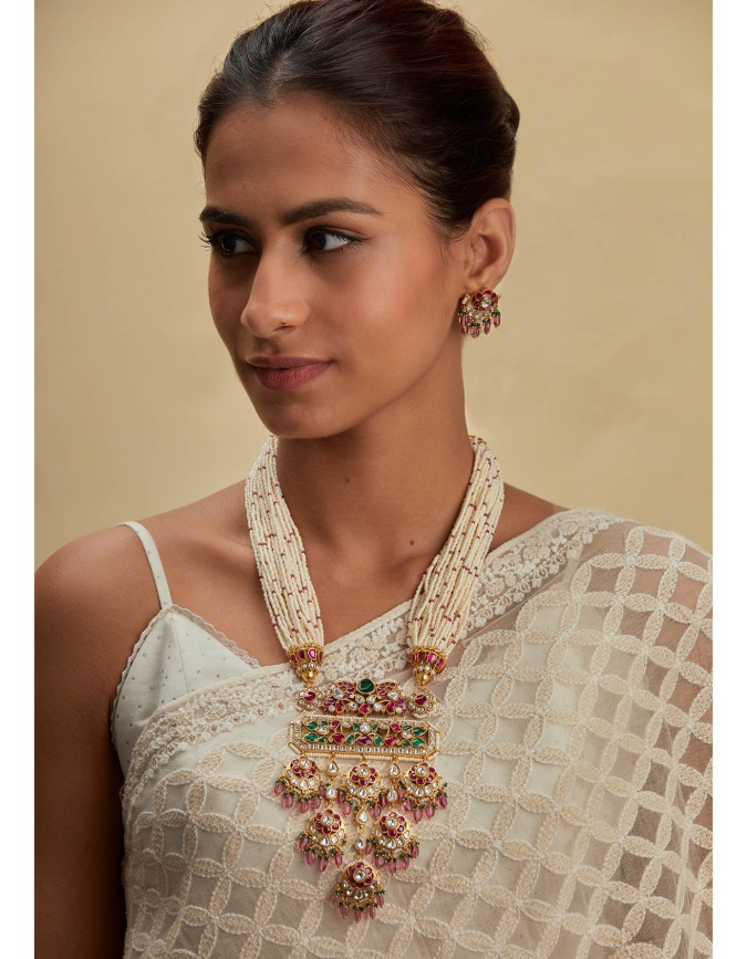Buy Nayaab Jadau Kundan Necklace Set by MORTANTRA at Ogaan Online Shopping Site