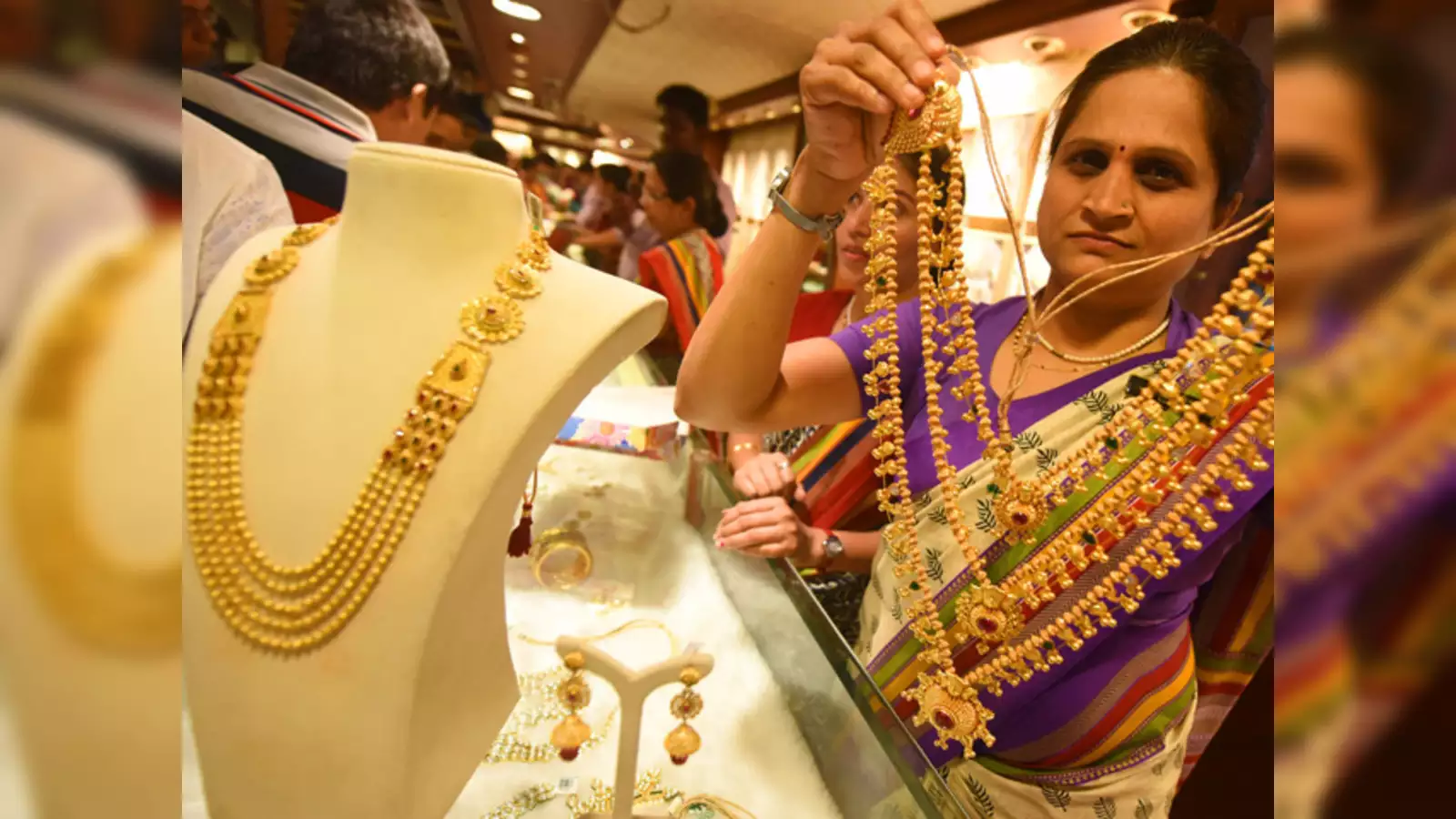 Kalyan Jewellers to make foray in West Bengal - The Economic Times
