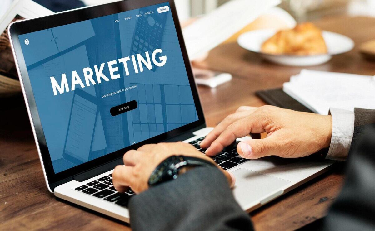 10 Best Strategies for Marketing the Website Effectively | Starleaf Blog