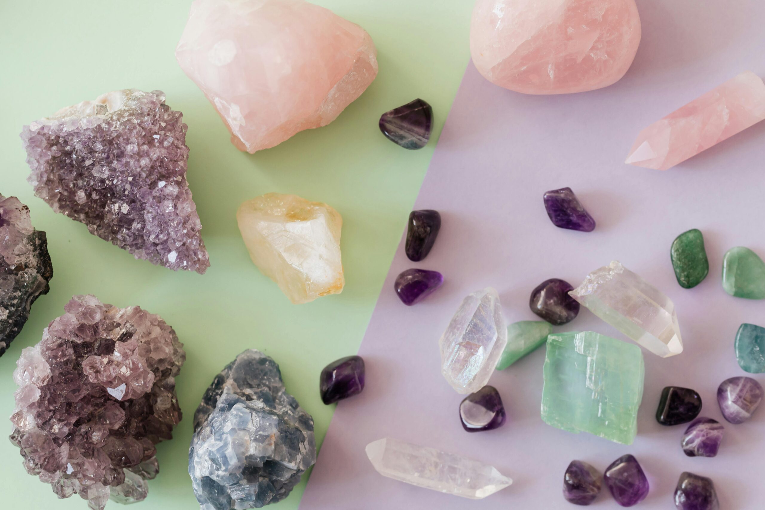 宝石 GEMSTONES QUALITY AND VALUE Buying Quality Gemstones in 2025: A Complete Guide - Mintly